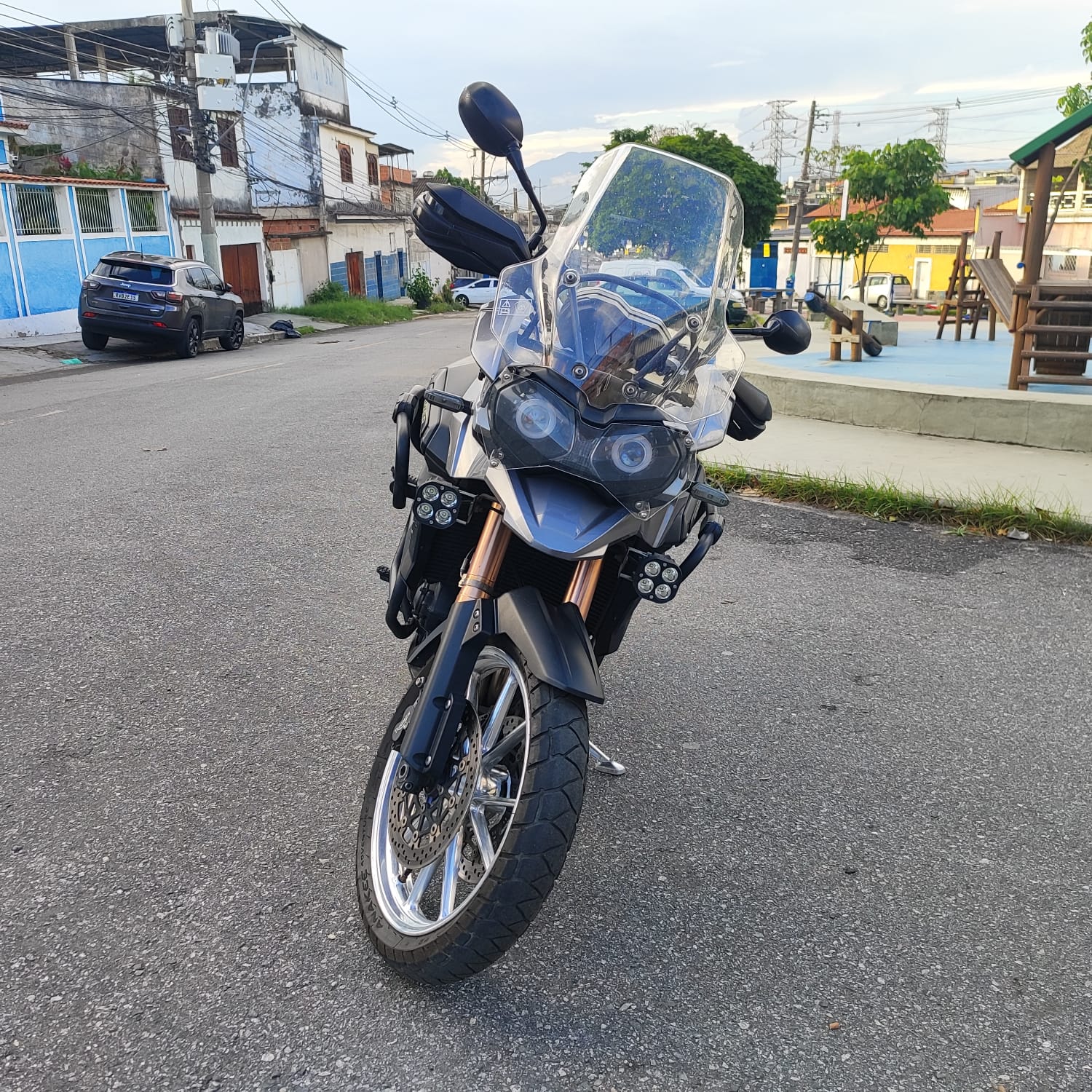 TRIUMPH TIGER 1200 XC EXPLORER