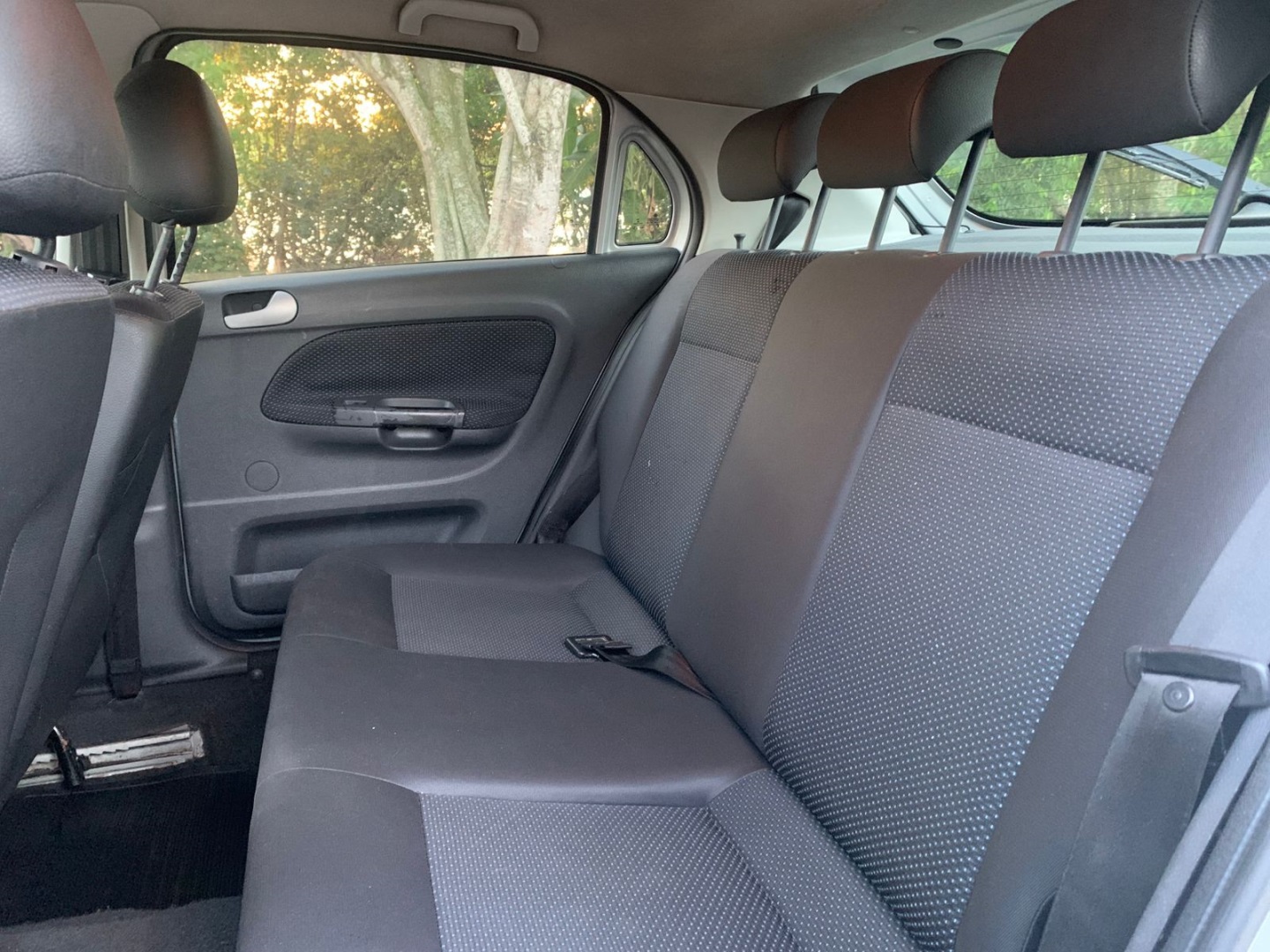 VW - VolksWagen Gol (novo) 1.0 Mi Total Flex 8V 4p