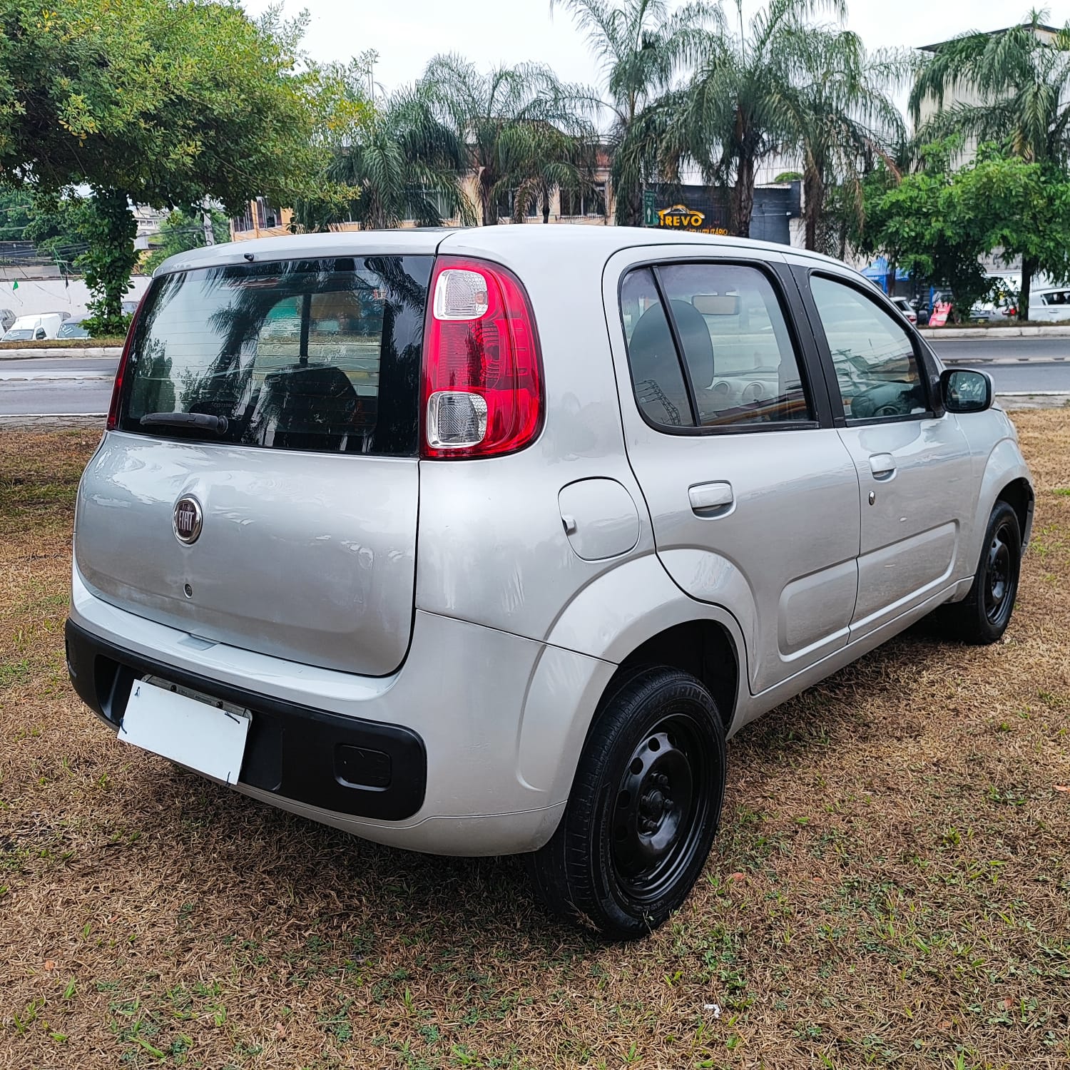 Fiat UNO VIVACE/RUA 1.0 EVO Fire Flex 8V 5p