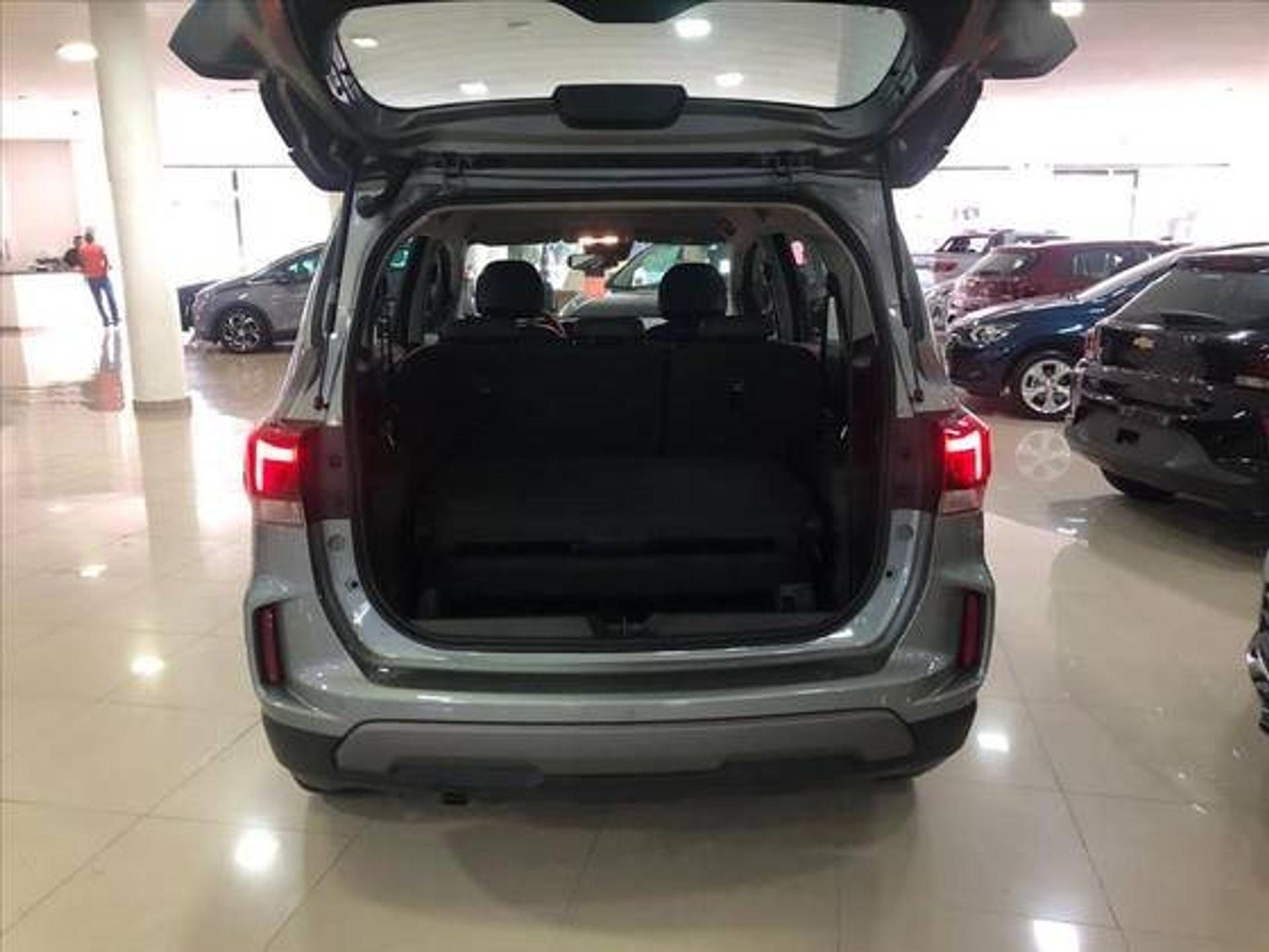GM - Chevrolet SPIN LTZ 1.8 8V Econo.Flex 5p Aut.