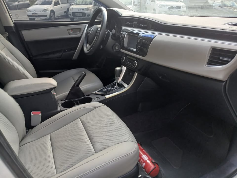 Toyota Corolla XEi 2.0 Flex 16V Aut.