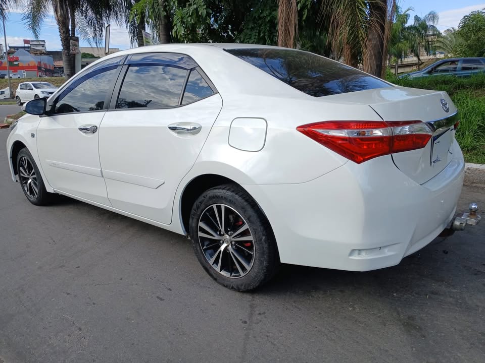 Toyota Corolla XEi 2.0 Flex 16V Aut.