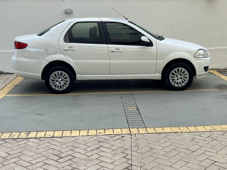Fiat Siena EL 1.0 mpi Fire Flex 8V 4p