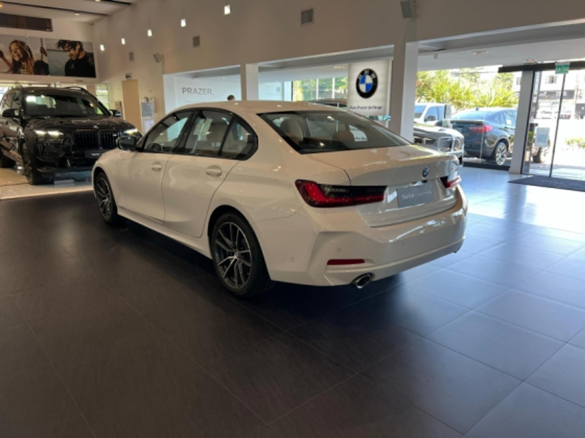 BMW 320iA GT Sport 2.0 Turbo 16V 184cv 5p