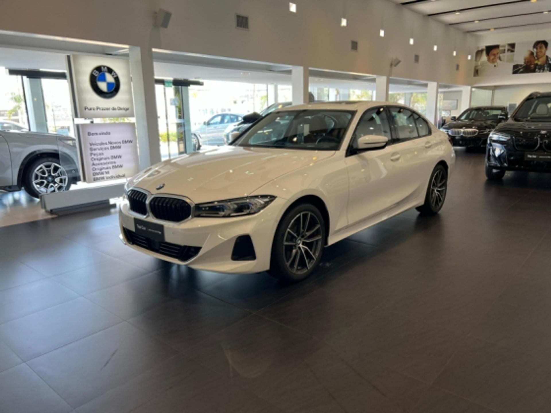 BMW 320iA GT Sport 2.0 Turbo 16V 184cv 5p