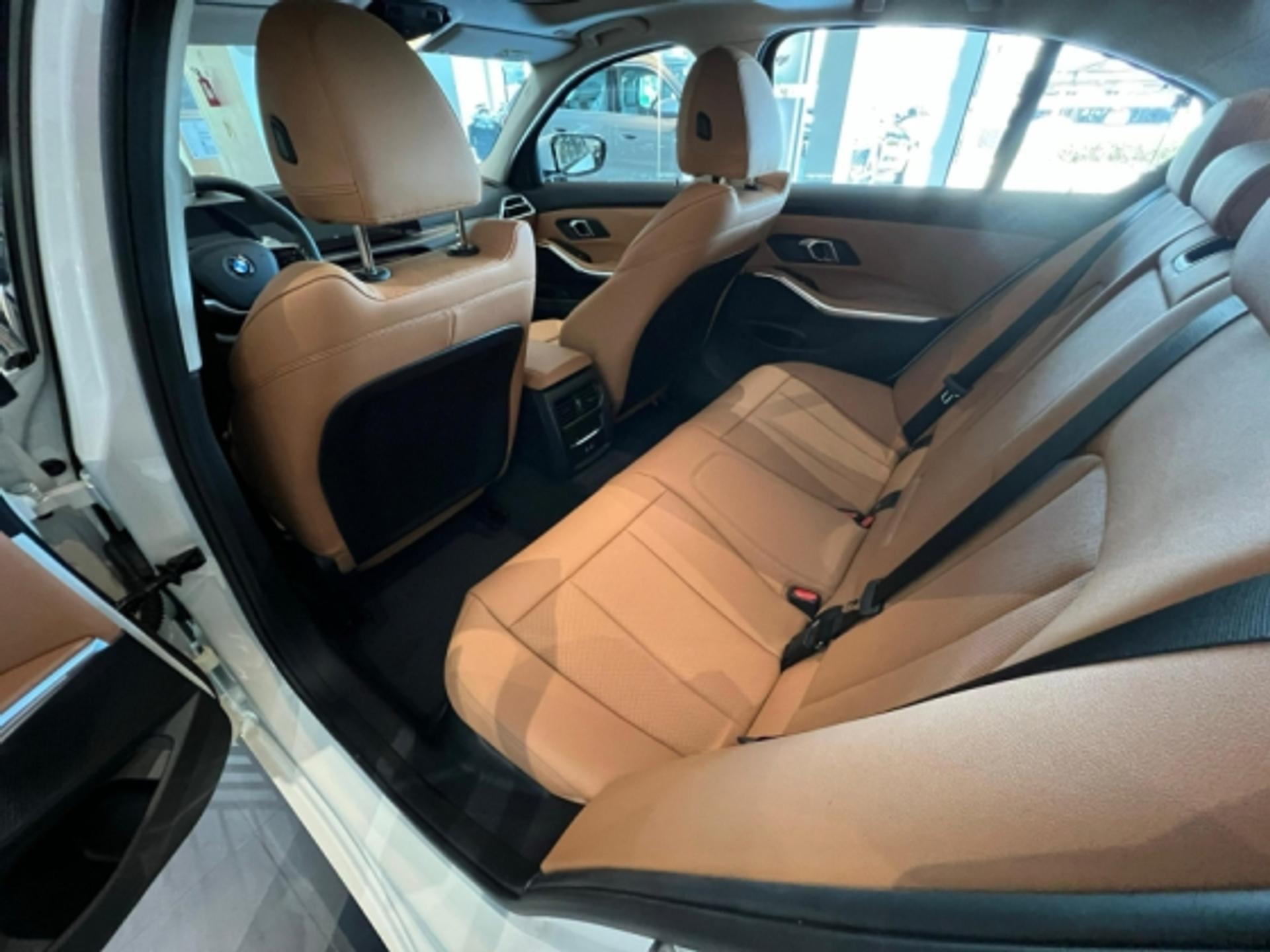 BMW 320iA GT Sport 2.0 Turbo 16V 184cv 5p