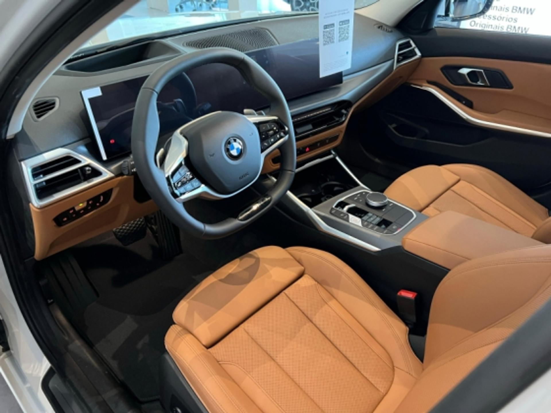 BMW 320iA GT Sport 2.0 Turbo 16V 184cv 5p