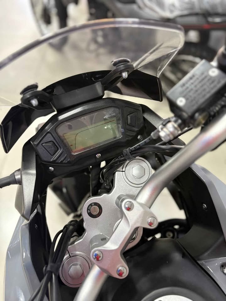 SHINERAY XY 200-III