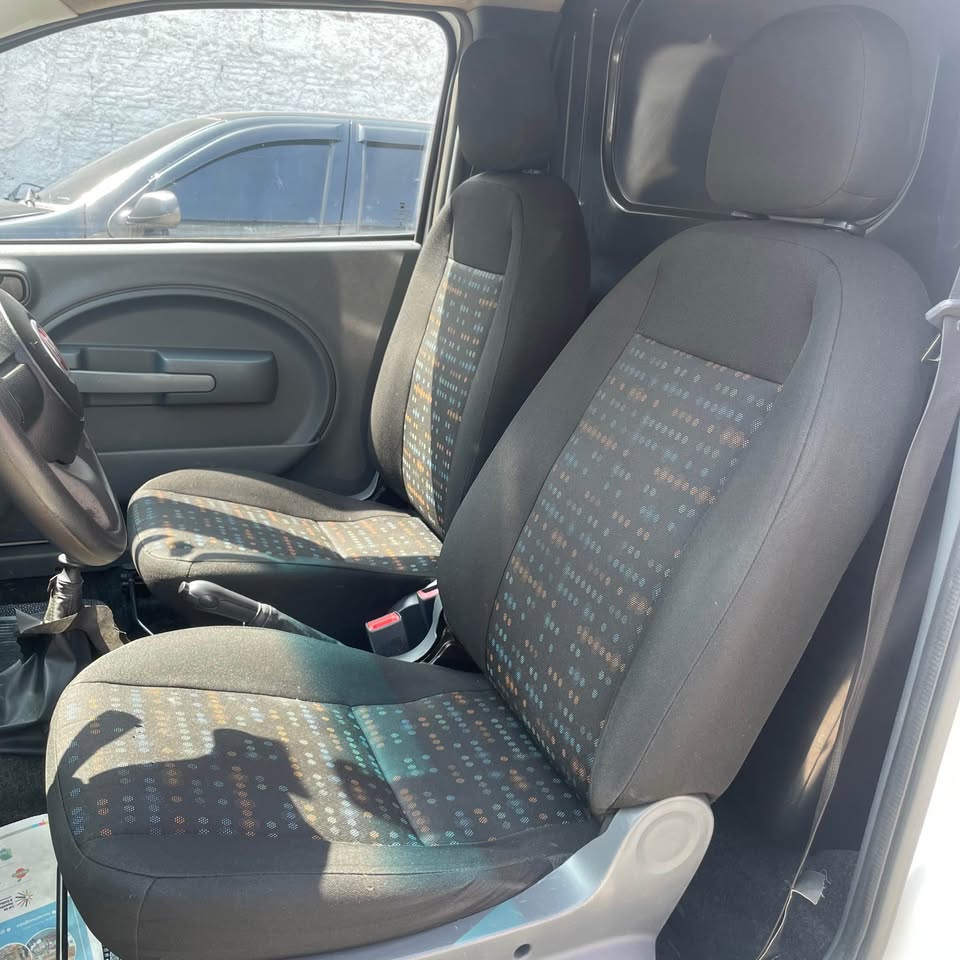 Fiat Fiorino Furgão Work. HARD 1.4 Flex 8V 2p