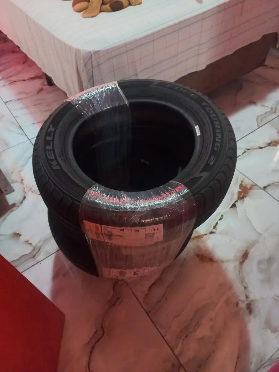 Kit 4 Pneus 175/65r14 Goodyear Kelly Edge Touring 2 86h Índice de velocidade H