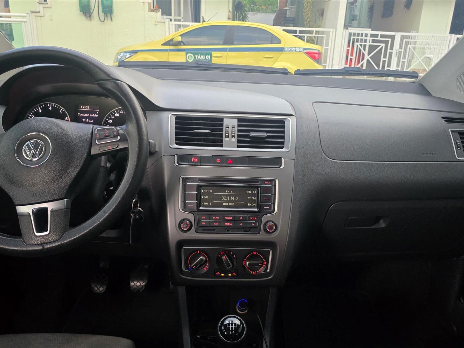 VW - VolksWagen Fox Comfortline 1.0 Flex 12V 5p