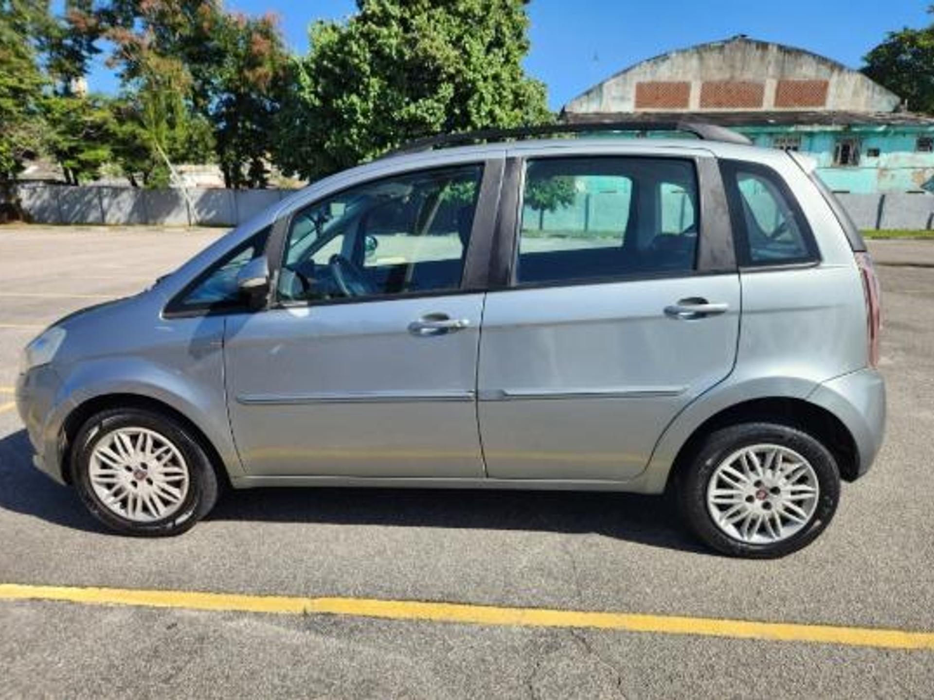 Fiat Idea ATTRACTIVE 1.4 Fire Flex 8V 5p